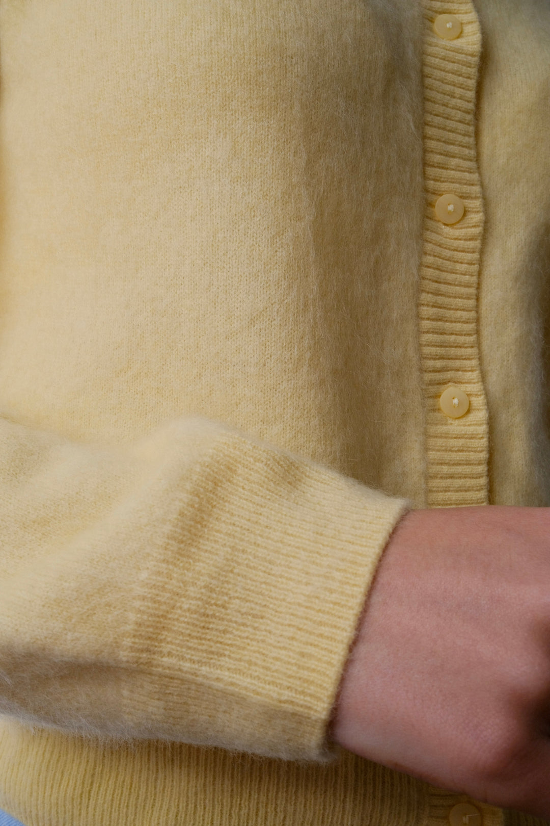 Isla Cardigan - Butter