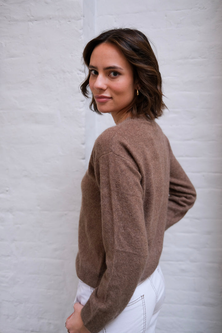 Isla Vest - Bruin