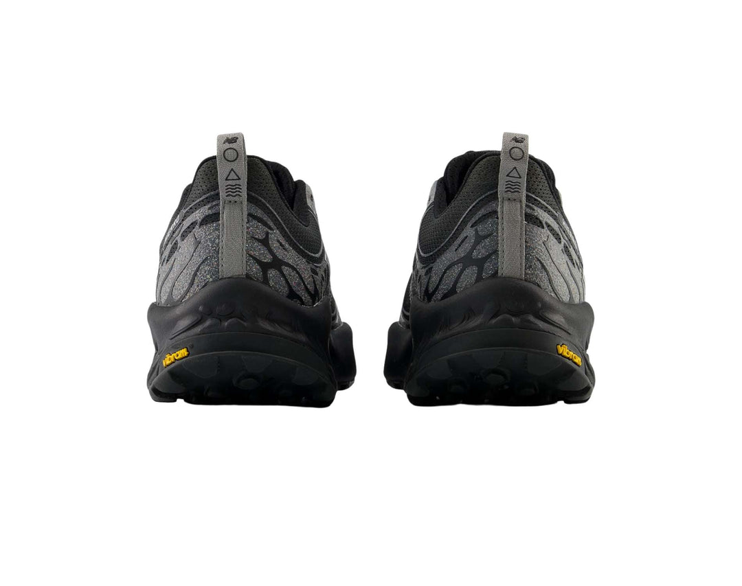 New Balance Hierro V8 brede trailschoenen voor heren