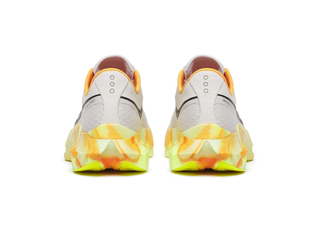 Chaussures de course pour homme Saucony Endorphin Pro 4